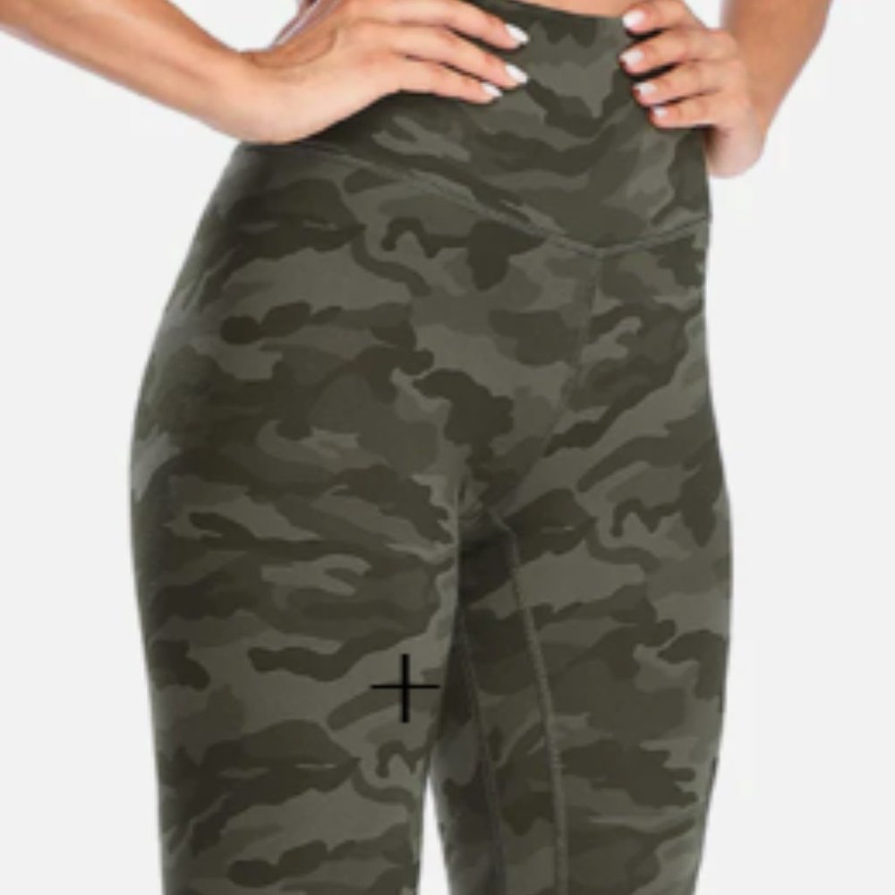 Colorfulkoala Army Green Camo Leggings